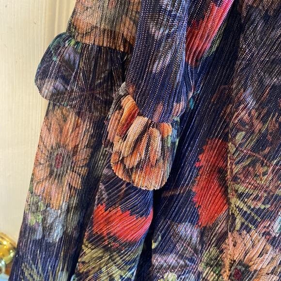 Eva Franco women’s size small floral print long sleeve sheer top - Picture 5 of 6